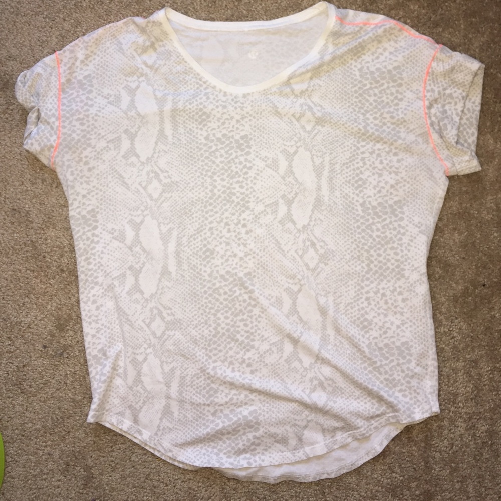 lululemon workout top